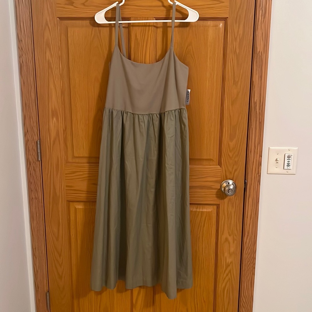 Green sundress brand new with tags